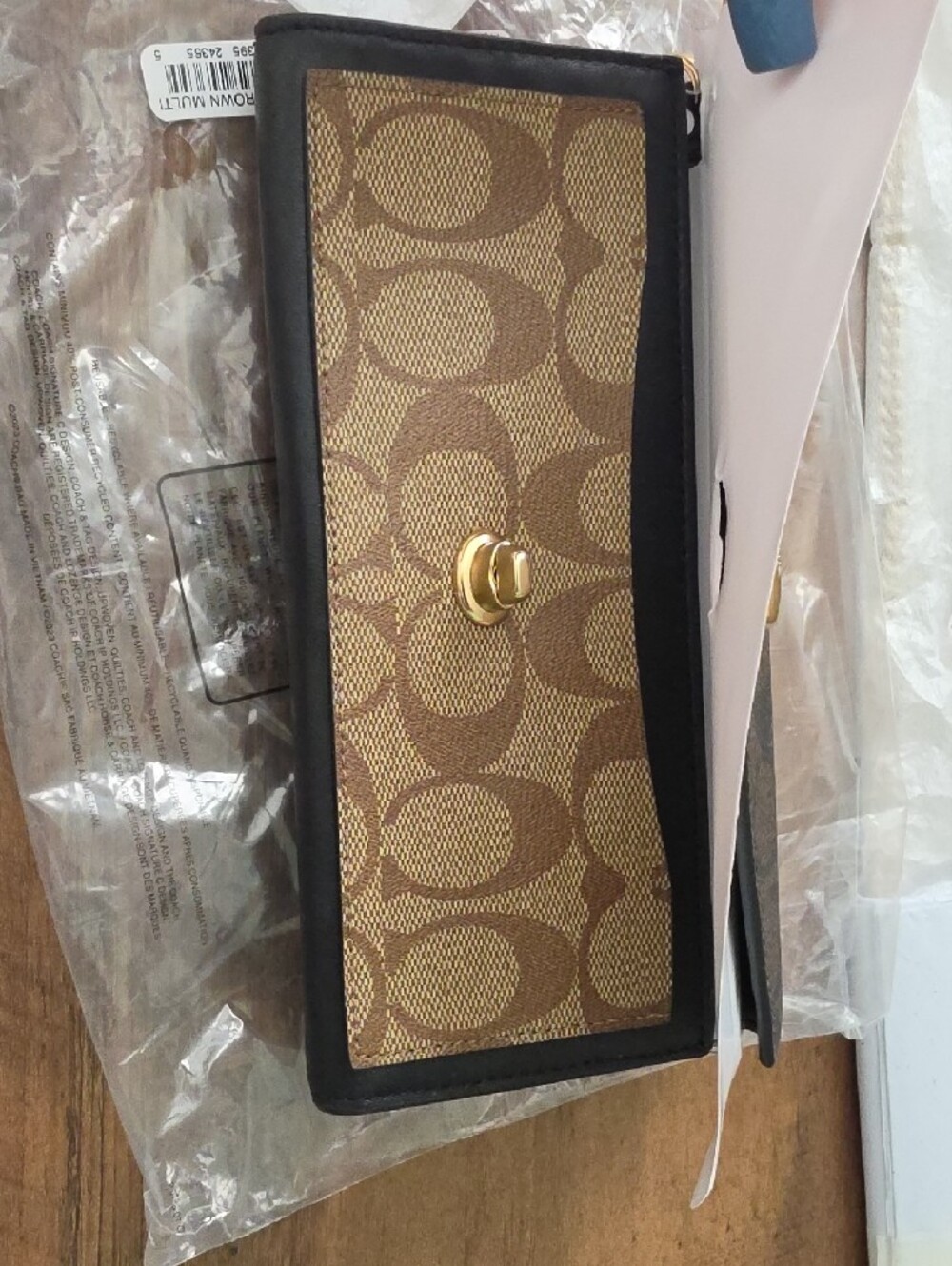 Brand New Coach Envelope Wallet Purse - Picture 4 of 15